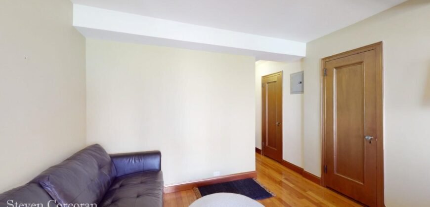 45 Tudor City Place, Unit 910, Midtown East, Manhattan, NY 10017