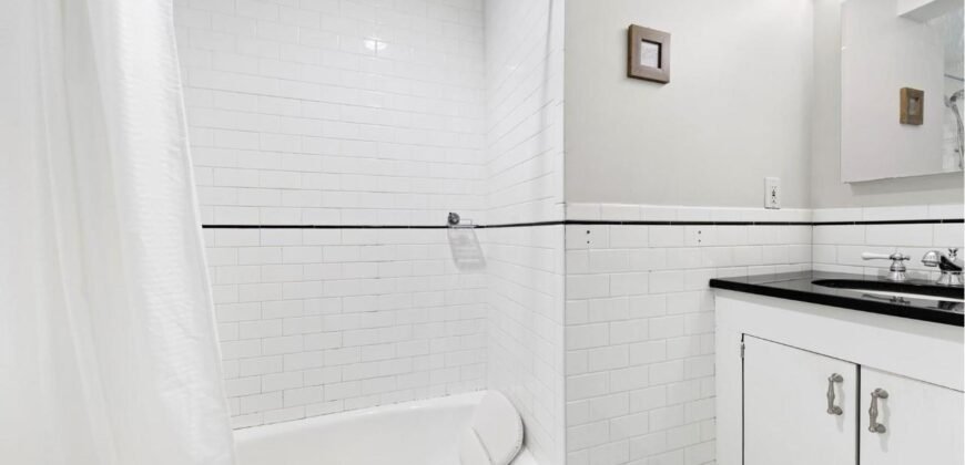 1645 York Avenue, Unit 1A, Upper East Side, Manhattan, NY 10028