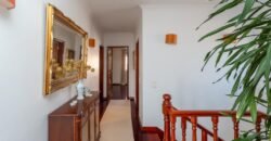 House for Sale in Oieiras Portugal